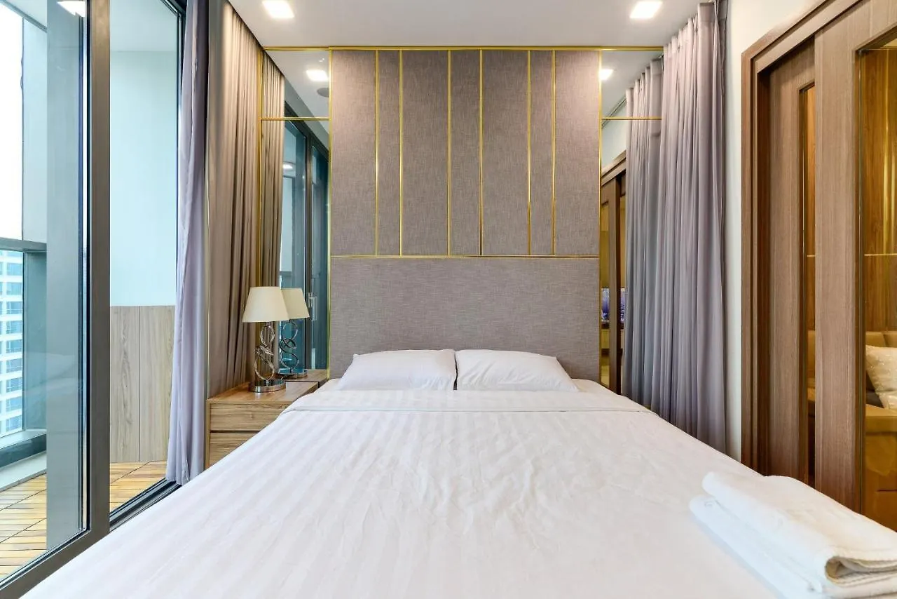 Landmark 81 - Luxury 1,2,3,4 Bedroom Apartments - Stay In The Top Of Vietnam Ho Chi Minh City