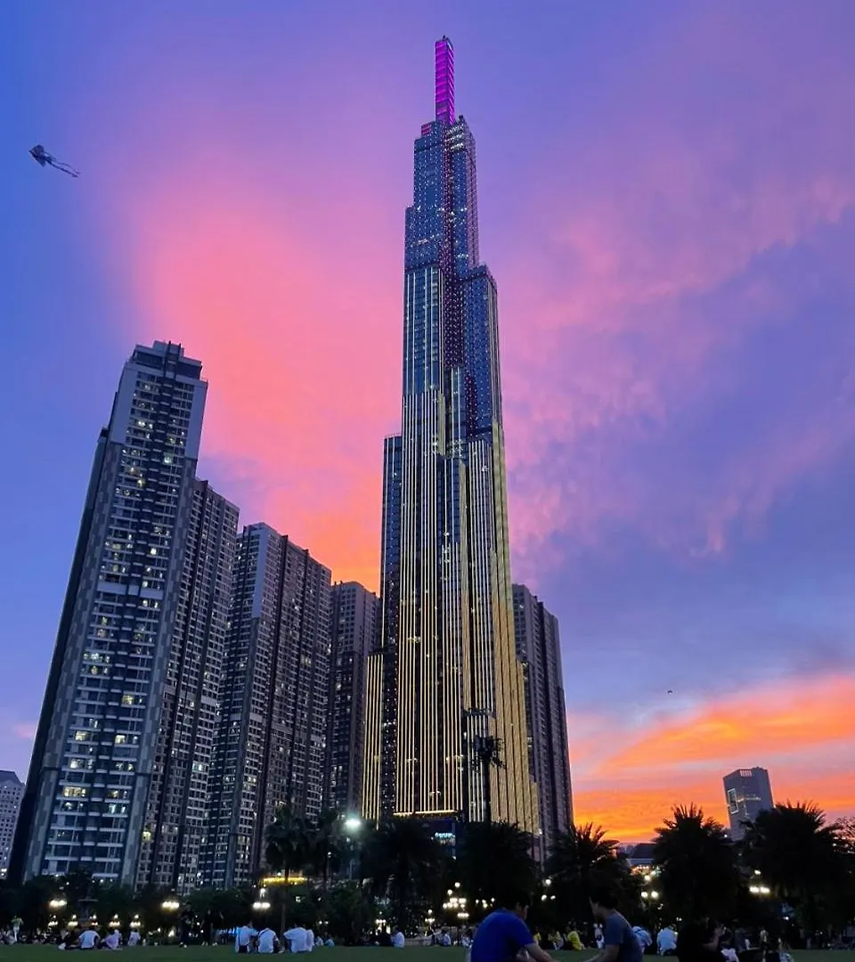 Landmark 81 - Luxury 1,2,3,4 Bedroom Apartments - Stay In The Top Of Vietnam Ho Chi Minh City