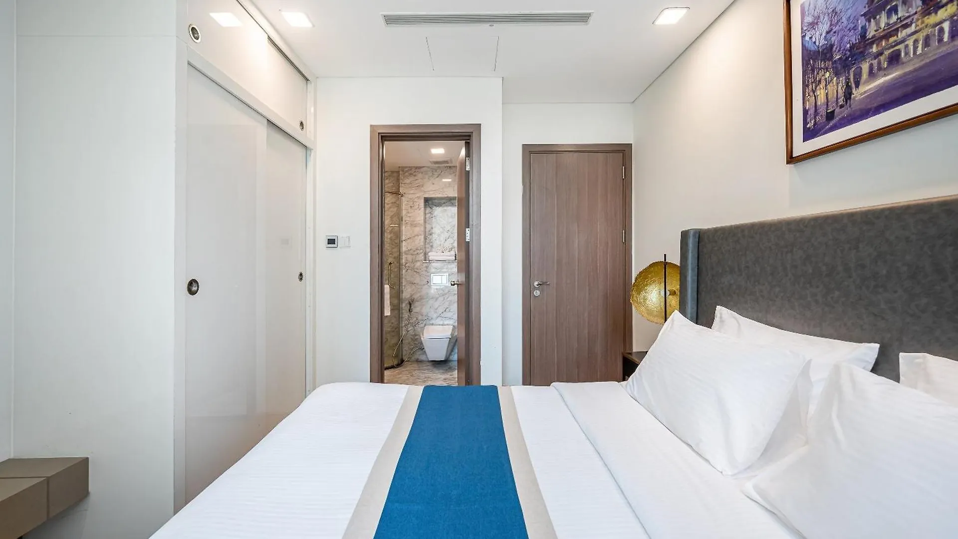 Landmark 81 - Luxury 1,2,3,4 Bedroom Apartments - Stay In The Top Of Vietnam Ho Chi Minh City 0*,  Vietnam