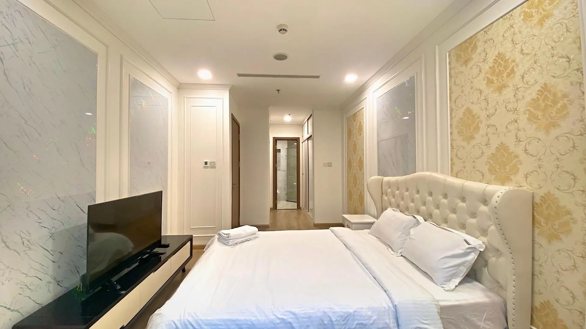 Landmark 81 - Luxury 1,2,3,4 Bedroom Apartments - Stay In The Top Of Vietnam Ho Chi Minh City