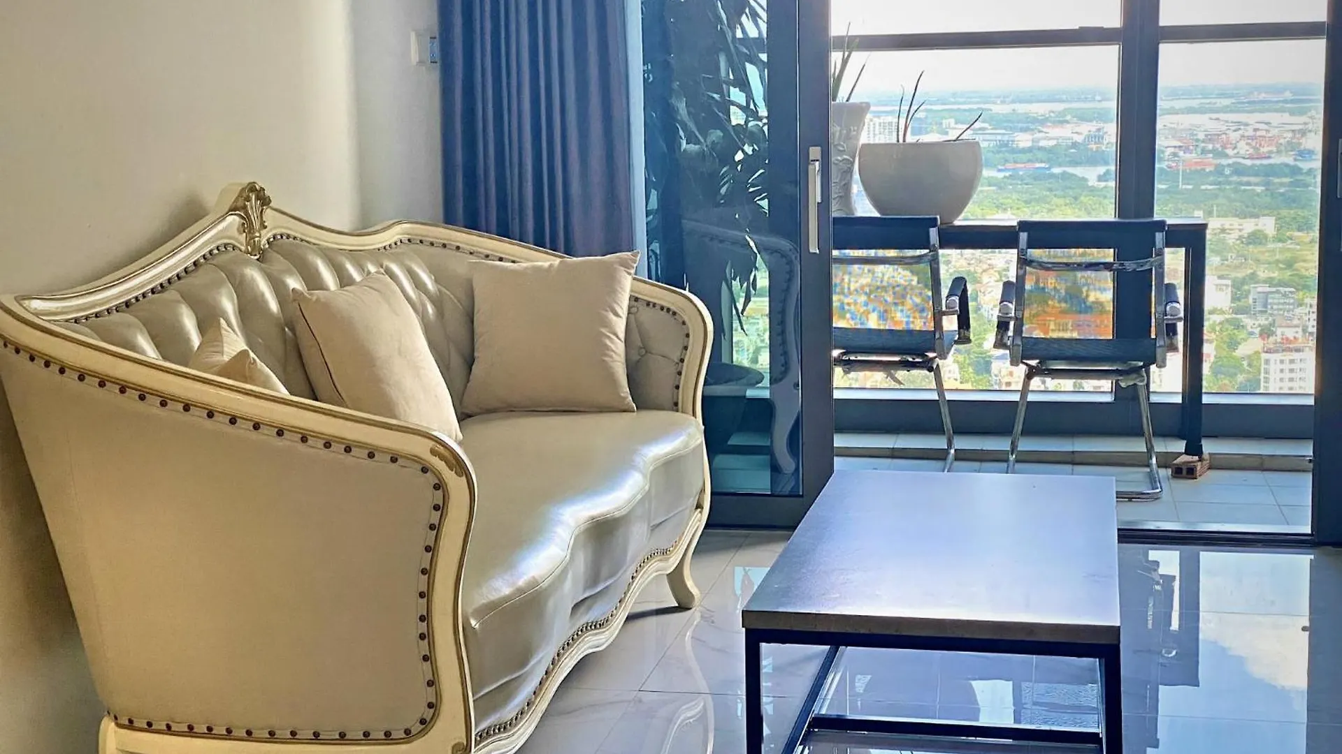 Landmark 81 - Luxury 1,2,3,4 Bedroom Apartments - Stay In The Top Of Vietnam Ho Chi Minh City